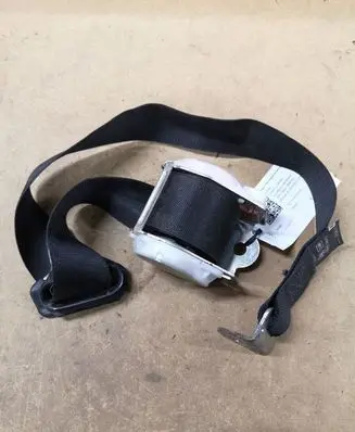 Opel Zafira A Rear seatbelt 13120732