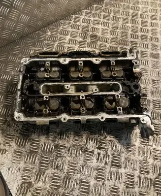 Jaguar X-Type Engine head 1X4E6F093AA C2S15159