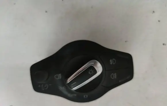 Audi A4 S4 B8 8K Light switch 8K0941531AS