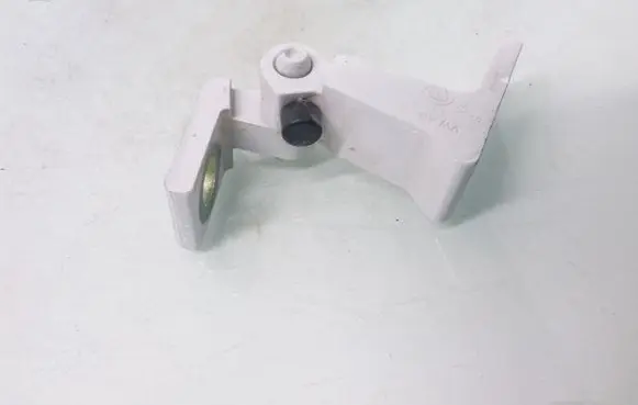 Skoda Fabia Mk3 (NJ) Rear door lower hinge 8K0831402P
