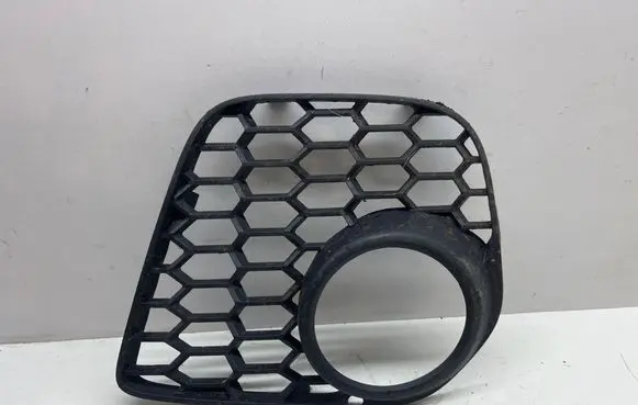 BMW X5 E70 Front fog light trim/grill 51118047344 51118047344RH