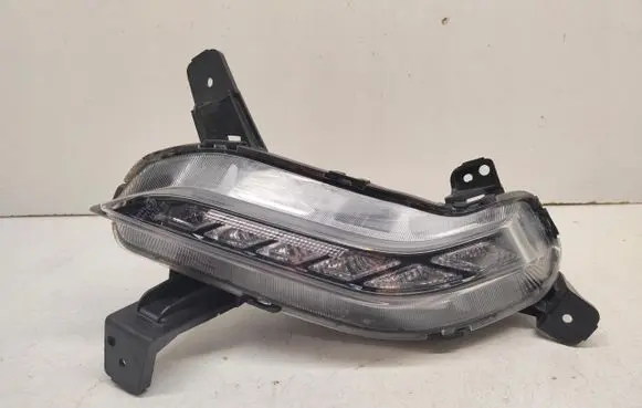 Hyundai i30 LED Daytime headlight 92208G4210