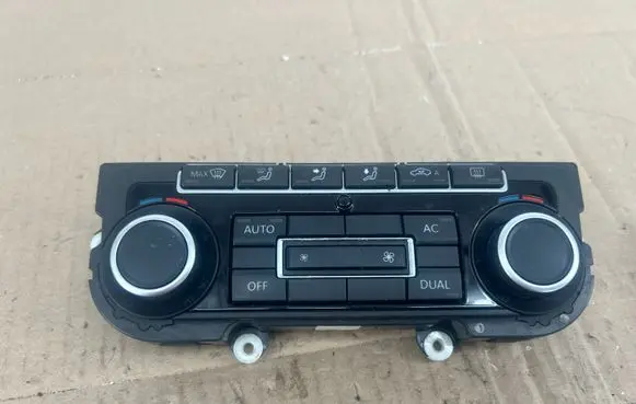 Volkswagen Tiguan Climate control unit 5K0907044ER