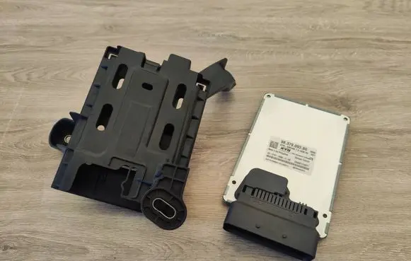 Citroen DS7 Crossback Air suspension control unit module (rear) 9837909380 202001170271 A2C767698030