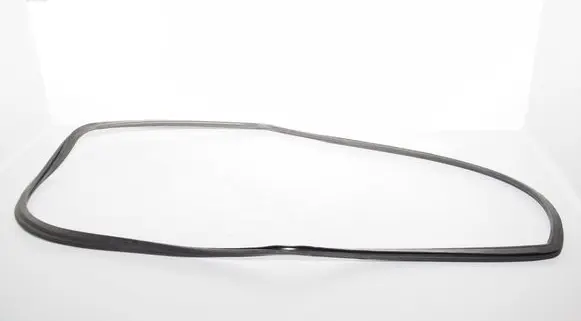 BMW i3 Trunk rubber seal (body) 7311995