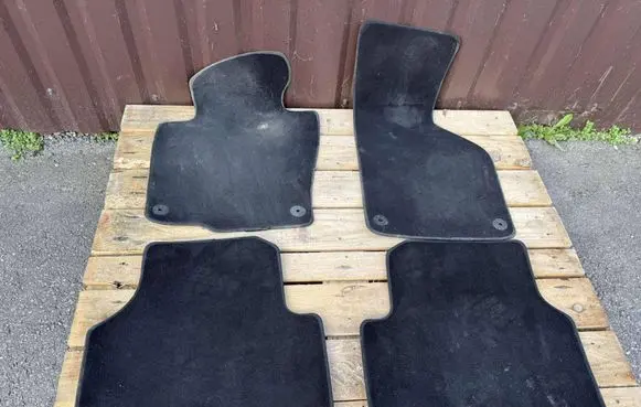 Volkswagen PASSAT B7 Car floor mat set 