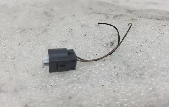 BMW 5 F10 F11 Exhaust gas temperature sensor 1718555