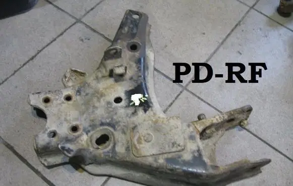 Ford Maverick Front lower control arm/wishbone 545037F000