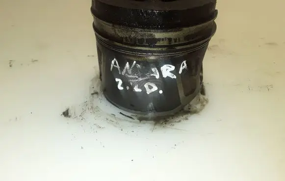 Opel Antara Piston Z22D