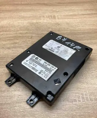 Volkswagen PASSAT B7 Bluetooth control unit module 5K0035730D 100022400500