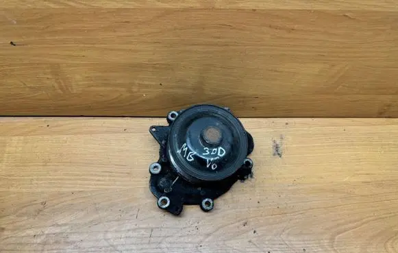 Mercedes-Benz E AMG W212 Water pump A6422020410