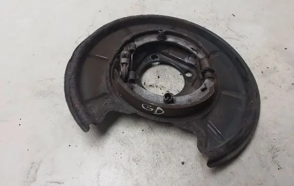 Mercedes-Benz B W245 Rear brake disc plate dust cover 