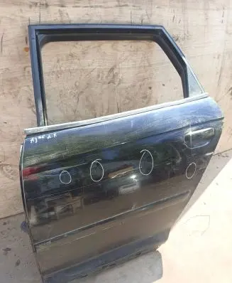 Audi A3 S3 8P Rear door