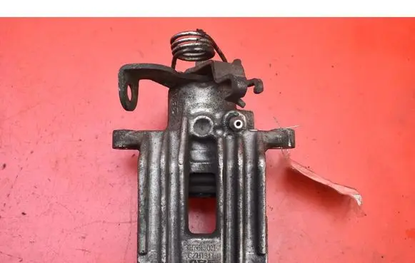 Rear brake caliper