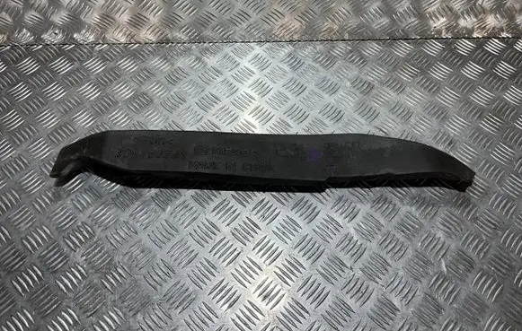 Mazda 3 Fender foam support/seal PU17817