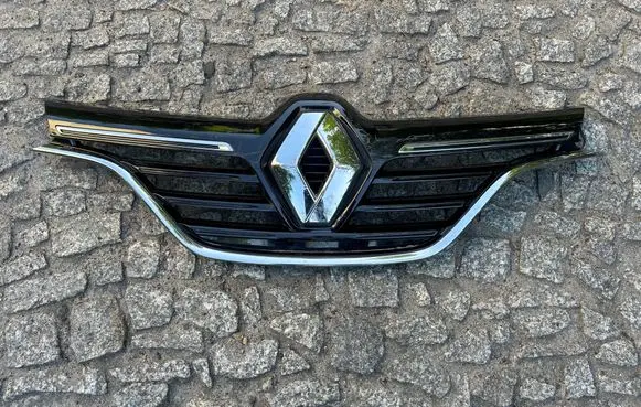 Renault Megane IV Front bumper upper radiator grill 622562805R