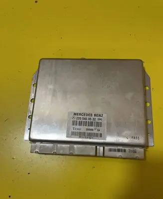 Mercedes-Benz S W220 ESP (stability system) control unit 2205450532