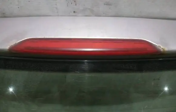 Volkswagen Polo IV 9N3 Third/center stoplight 
