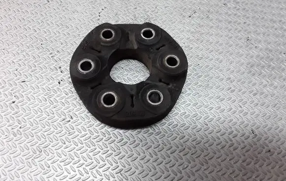 BMW 3 E46 Rear prop shaft donut coupling/joint 1209168