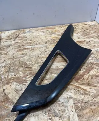 Audi Q8 Front door trim bar 4M8867439H 20230628