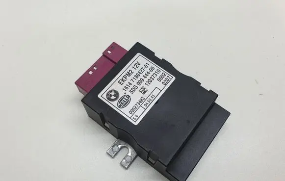 BMW 5 E60 E61 Fuel injection pump control unit/module 7180427 16147180427 718042701