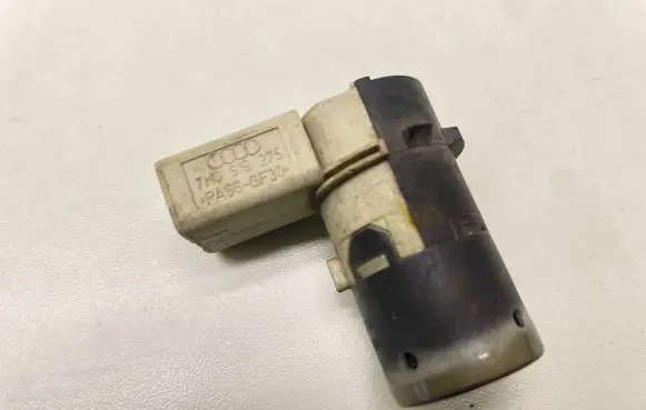 Audi A6 S6 C6 4F Parking PDC sensor 7H0919275