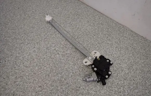 Honda Civic IX Front door window regulator with motor