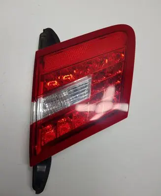 Mercedes-Benz E C207 W207 Tailgate rear/tail lights A2078200464