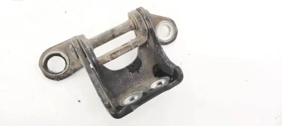 Honda Civic Rear door lower hinge