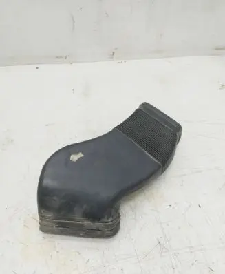 Audi A4 S4 B5 8D Air intake duct part 8D0129617E