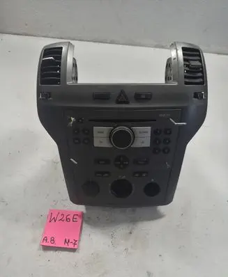 Opel Zafira A Radio/GPS head unit trim 13100105