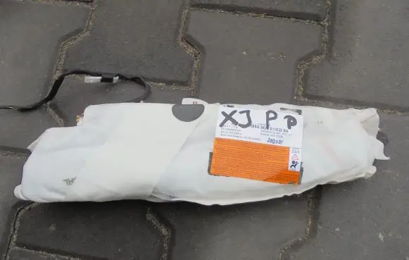 Jaguar XJ X351 Seat airbag