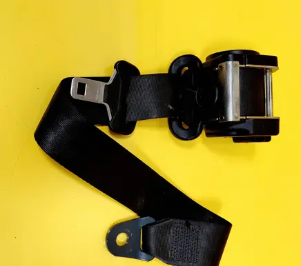 Peugeot 206 Rear seatbelt 10305360