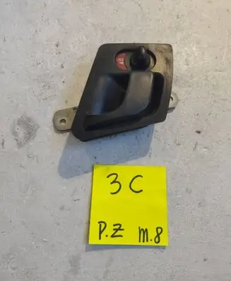 Mitsubishi Colt Front door interior handle 235782
