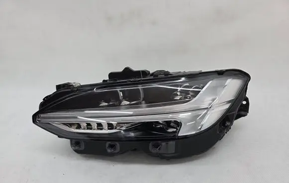 Volvo S90, V90 Headlight/headlamp 32262013 SP32262013