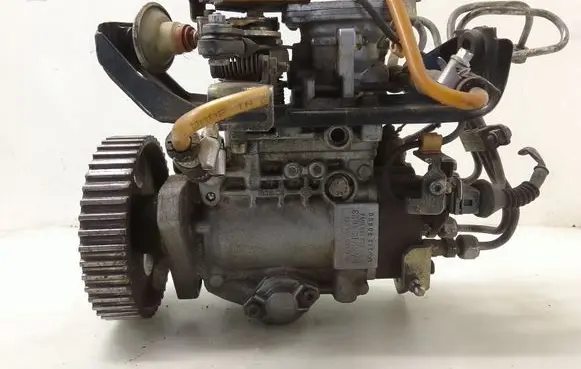 Audi 80 90 S2 B4 Fuel injection high pressure pump 0460494284 432BS4023
