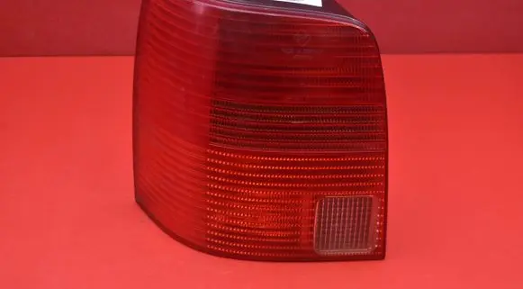 Volkswagen PASSAT B5 Rear/tail lights 3B9945111F