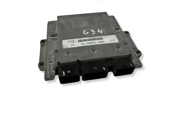Ford Focus Engine control unit/module 7M5112A650XE