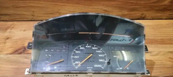 Mazda 626 Speedometer (instrument cluster)