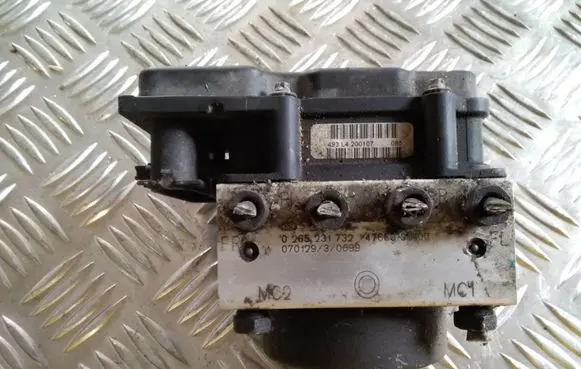 Nissan Note (E11) ABS Pump 0265231732 4766090100 0265800518