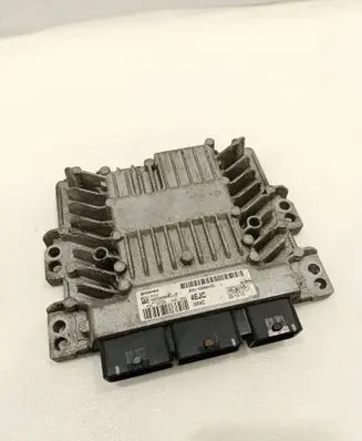 Ford Fiesta Engine control unit/module 8V2112A650EC 5WS40584CT