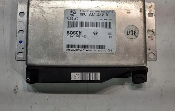Volkswagen PASSAT B5.5 Brake system control unit/module 8D0907389D 0265109463