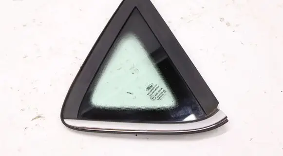 Ford Fiesta Rear side window