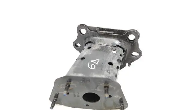 Nissan Rogue Rear bumper shock impact absorber/damper 852106RA0A 6RA0A