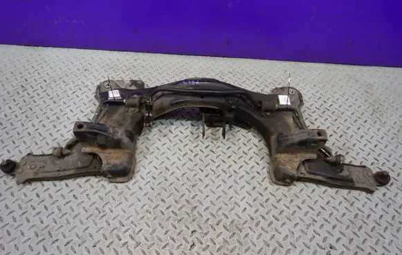 Chevrolet Lacetti Front subframe