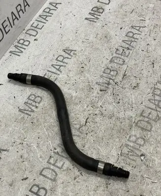 Mercedes-Benz E W212 Engine coolant pipe/hose A2125010525