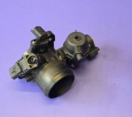 Ford Kuga I Throttle valve AK0084509 6G9Q9E926AE