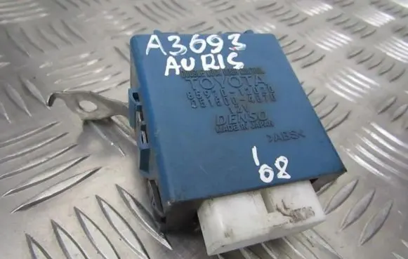Toyota Auris 150 Door control unit/module 8597012020 85970-12020