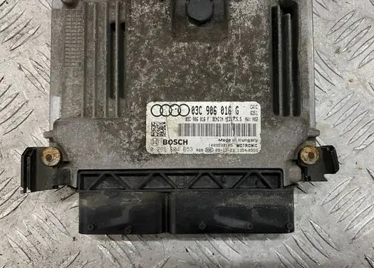 Volkswagen Golf V Engine control unit/module 0261S04653 03C906016G CAX