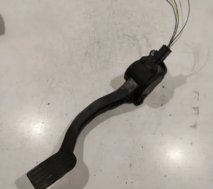 Peugeot 307 Accelerator throttle pedal 0280755043 9651270280